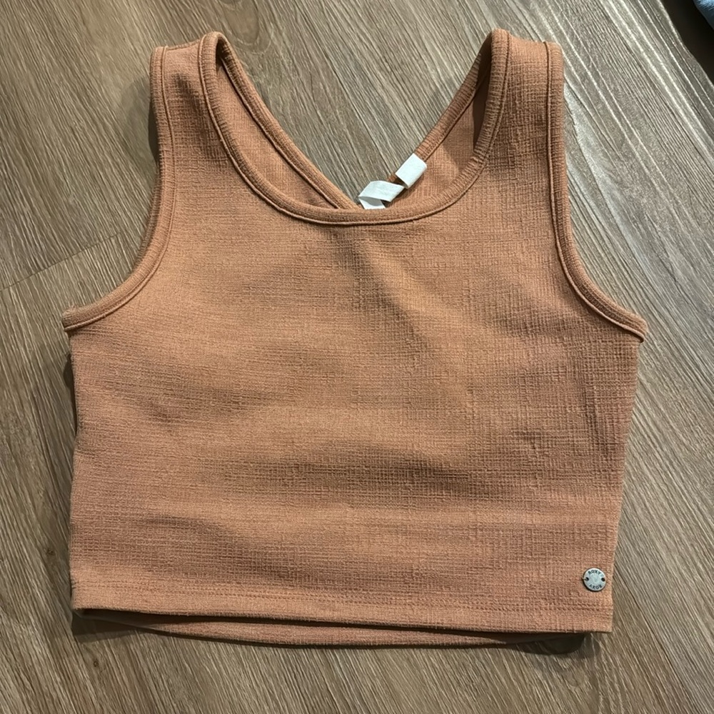 Roxy semi open back tank